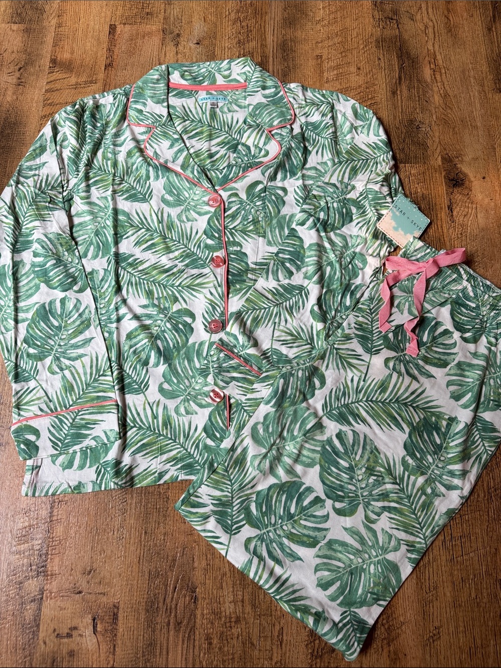Star & Skye Women's Green Palm Pajama Set with Pink Trim Sz: M NWT ✨
